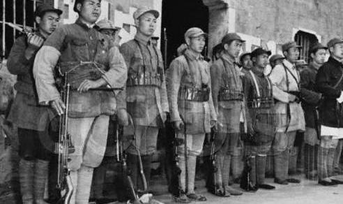 童陆生本拟授中将,为什么会被降为少将