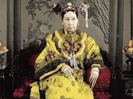 慈禧西逃都做了哪三件伤天害理的事情 为什么说大清不亡才怪呢