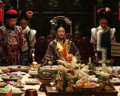 慈禧西逃都做了哪三件伤天害理的事情 为什么说大清不亡才怪呢