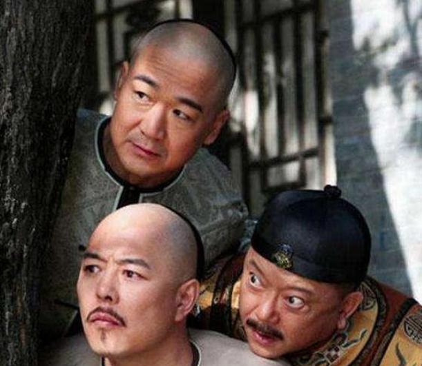 和珅往赈灾粥里放沙子，灾民为什么还感恩戴德