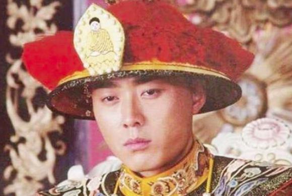 皇帝突然驾崩,皇后为什么推举别的皇子继承皇位