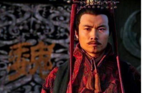 曹操儿子众多，曹丕是怎么脱颖而出的