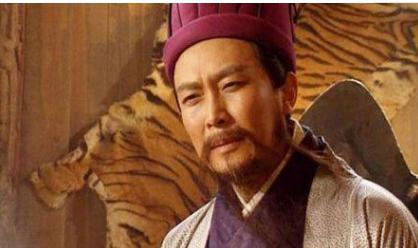 诸葛亮为什么要说曾做过一个最大的错误决定，就是重用了杨仪