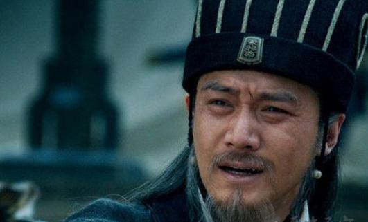 诸葛亮为什么要说曾做过一个最大的错误决定，就是重用了杨仪