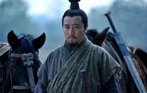 诸葛亮为什么要说曾做过一个最大的错误决定，就是重用了杨仪