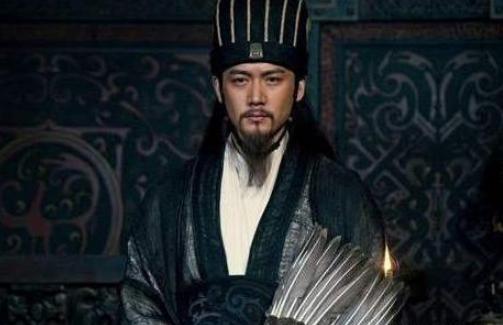 诸葛亮七擒孟获，他为什么不帮诸葛亮北伐呢