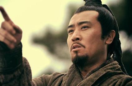 刘备行军打仗多年 他是怎么被人火烧连营的