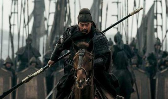 关羽原先是卖枣的，张飞是杀猪的，他们哪里学的武功