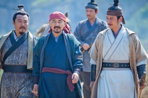 赵匡胤和赵弘殷两人之间的关系怎么样