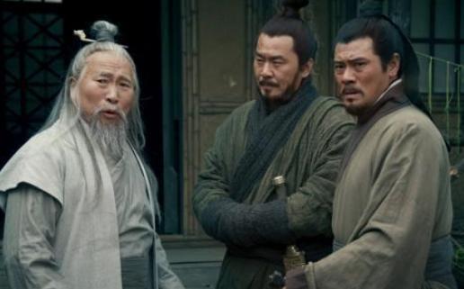 赤壁之战后，曹操为什么不继续南下呢