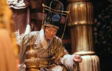 魏忠贤是怎么上位打败东林党的