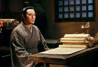 从出生贫寒到位极人臣，苏秦经过了怎样的努力