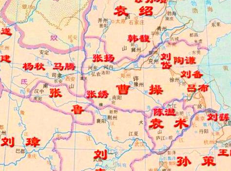 刘备当初投奔曹操的时候 曹操为什么不杀刘备
