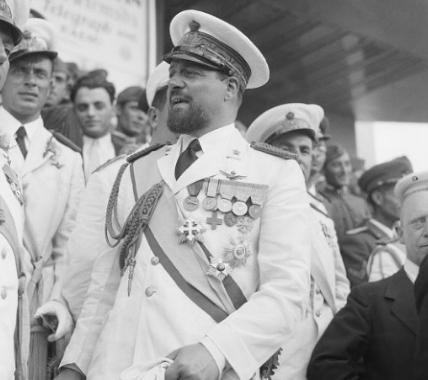 作为墨索里尼接班人的人伊塔诺&middot;巴尔博是怎么被击落的 具体细节过程是什么样的