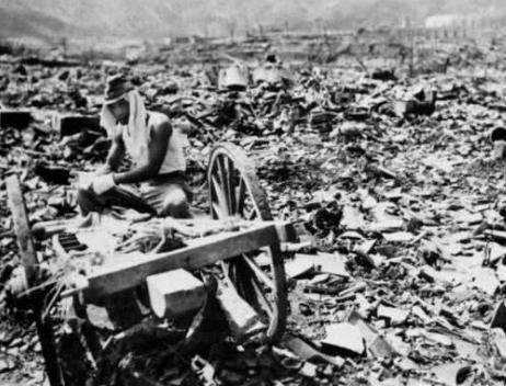 原子弹爆炸后留下的黑影是什么 为什么会出现这样的情况