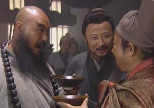 阮小七为什么要阻止宋江招安