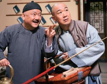 和珅在被嘉庆皇帝处决的时候 纪晓岚为什么救不了他呢