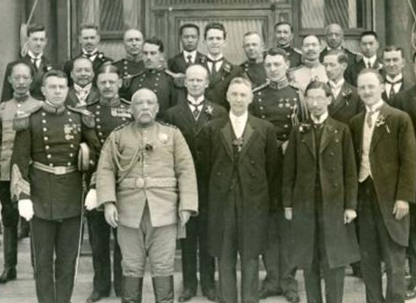 隆裕太后生前身体很少 隆裕太后为什么退位第二年就死了