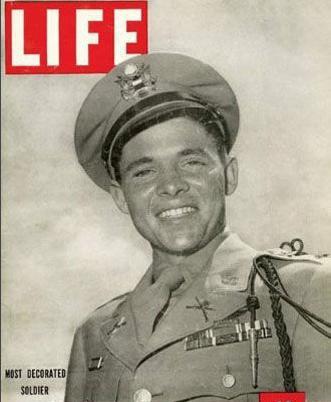 作为一名战斗英雄奥蒂&middot;墨菲是怎么成为影星的 他是怎么走进好莱坞的