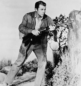 作为一名战斗英雄奥蒂&middot;墨菲是怎么成为影星的 他是怎么走进好莱坞的