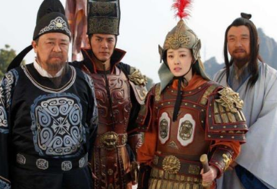 上官婉儿身为罪臣之女,为什么能得到两代帝王的任用