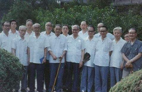 关于萧涤非的评价是怎样的