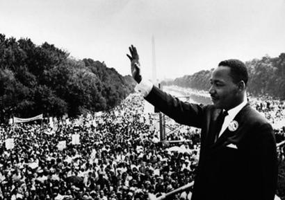 为什么在运送奴隶的时候都要扒光衣服呢 原因是什么