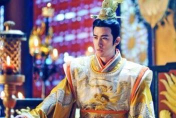 长孙无忌是李治的亲舅舅，李治为什么要把他扳倒