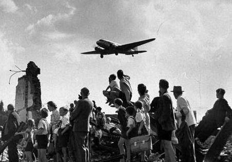 第一次柏林危机的结果如何 第一次柏林危机的过程是什么样的