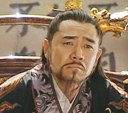 古代犯人被砍头的时候 他们为什么会乖乖跪下