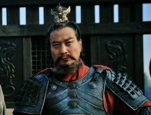 官渡之战后袁绍依然强于曹操，为什么最后还是被曹操灭掉了