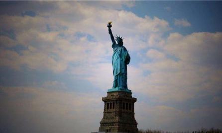 自由女神像到底有什么意义 为什么美国会这么看重她