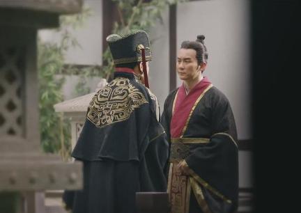 曹丕执政时期,农历十月长江结冰,陈寿怎么评价他的