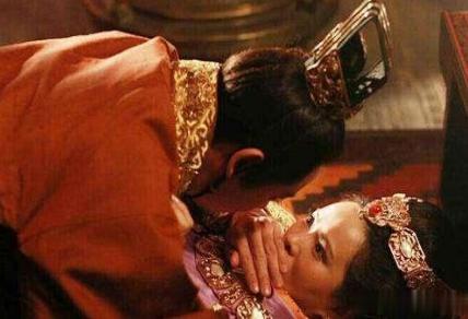 曹操死后 曹丕是怎么对待曹操的后宫的