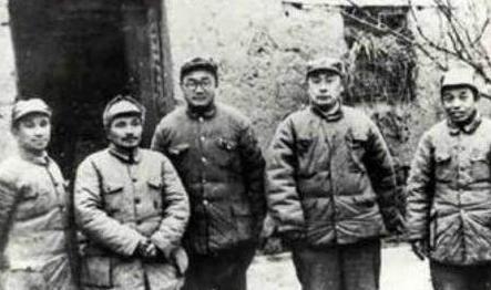 陈赓为什么会亲自写信劝降熊绶春