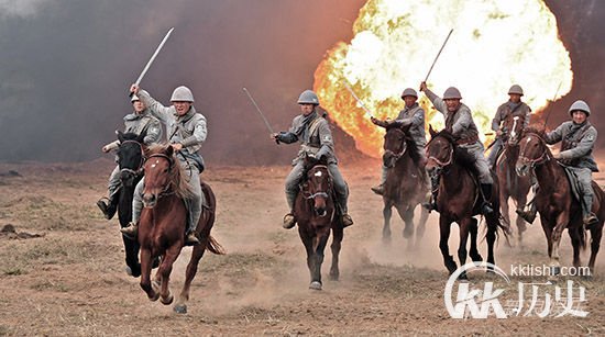 抗战趣史：张爱萍如何妙用日军飞机攻打炮楼
