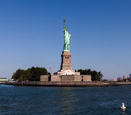 自由女神像的建造过程是什么样的 为什么法国会将它送给美国呢