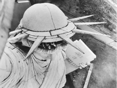 自由女神像的建造过程是什么样的 为什么法国会将它送给美国呢