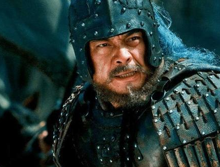 诸葛亮打仗为什么总坐着轮椅 这里边有什么隐情吗