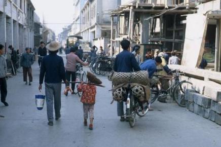 戈尔巴乔夫改革和我国相比为什么如此大的反差 原因有几点