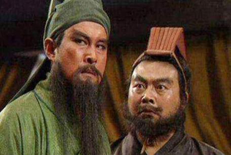 刘关张三人跟吕布的关系怎么样