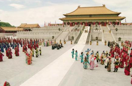 古代皇帝和大臣交流的时候 两人是怎么解决语言障碍的