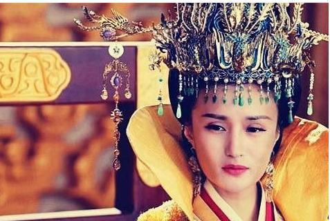 赫连皇后为什么会当帝国的皇后