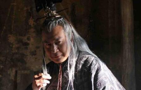 李斯这么厉害为什么会败给赵高