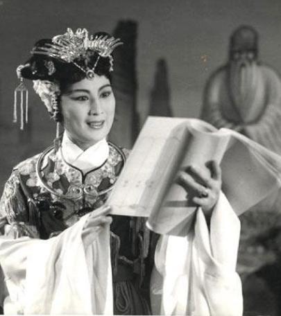 越剧十姐妹是怎么组建成的