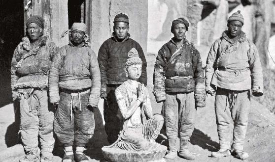 华尔纳是怎么偷走敦煌壁画的