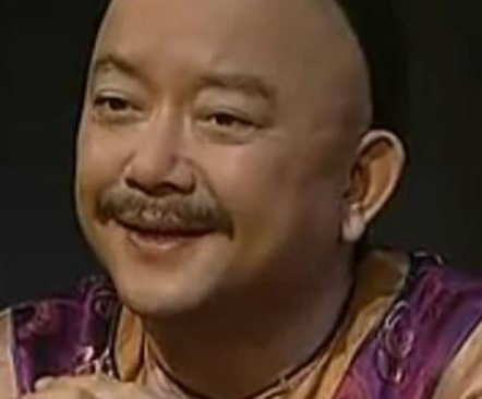 朝中大臣大多数都惧怕和珅 和珅为什么对此人如此害怕