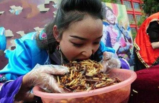 古代蝗灾没粮食吃的时候为什么不吃蝗虫呢