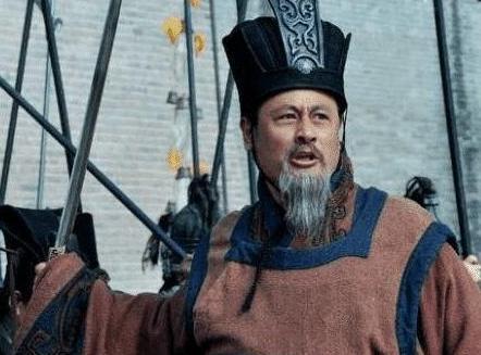 荀彧辅佐曹操为什么曹操还要让他自寻短见呢 曹操为什么非要让他死呢