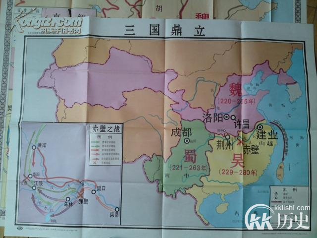 赤壁之战获胜孙权为什么还向曹操投降
